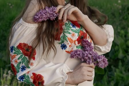 Moda e vestidos florais